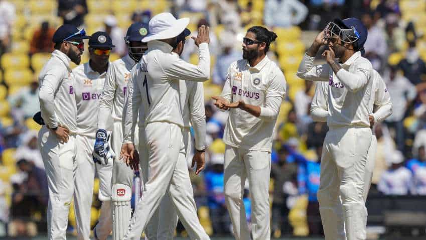 IND Vs AUS Day 3, 1st Test: Cricket veterans&#039; cheers on India&#039;s win against Kangaroos - Check reactions