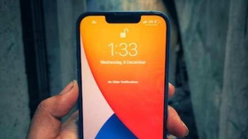 iPhone users alert! This feature of Apple smartphone gives thieves easy access to your money, data