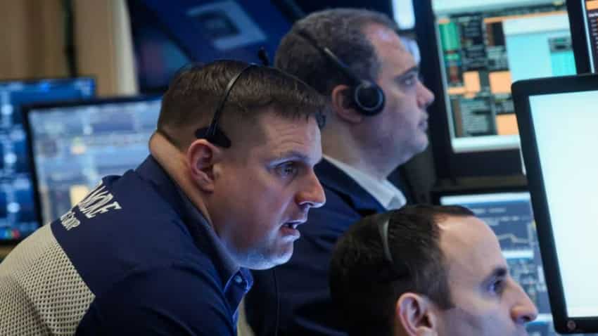 US Stock Market: Dow Jones jumps 342 pts, S&amp;P 500, Nasdaq follow suit after Fed official&#039;s &#039;slow and steady&#039; rake hike remark
