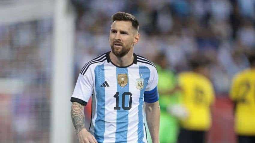 Lionel Messi gifts gold iPhone to members, staff of FIFA World Cup winning team