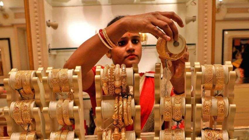 Sovereign Gold Bond calculator: How SGB interest rate is calculated? Explained Sovereign Gold Bond calculator: How SGB interest rate is calculated? Explained