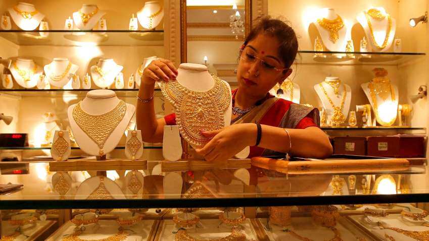 Gold price today, March 17: Yellow metal surges on MCX as rupee reverses four-day losing streak; Check rates in Delhi, Mumbai, and other cities