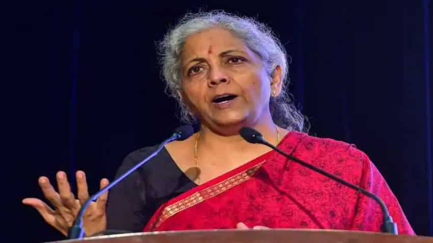 Finance Minister Nirmala Sitharaman says govt hasn't stopped banks from filling Rs 2000 notes in ATMs Finance Minister Nirmala Sitharaman says govt hasn't stopped banks from filling Rs 2000 notes in ATMs