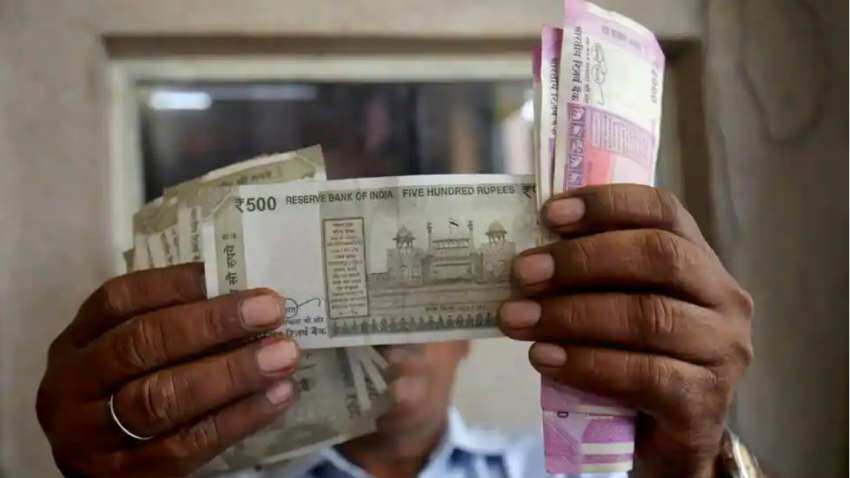 FD interest rates: SBI, ICICI Bank, HDFC Bank, other top banks pay these returns now FD interest rates: SBI, ICICI Bank, HDFC Bank, other top banks pay these returns now