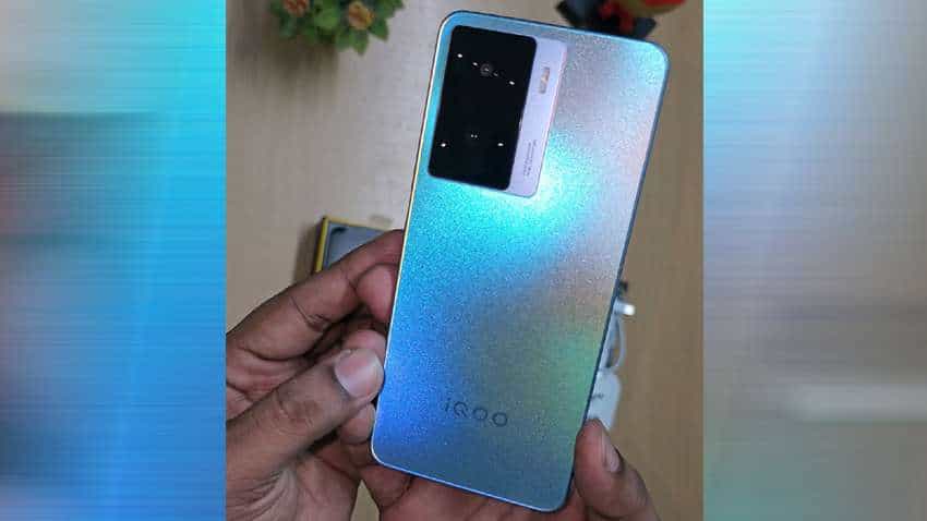 iQOO Z7 5G Review: Punching way above its weight in sub-20,000 segment