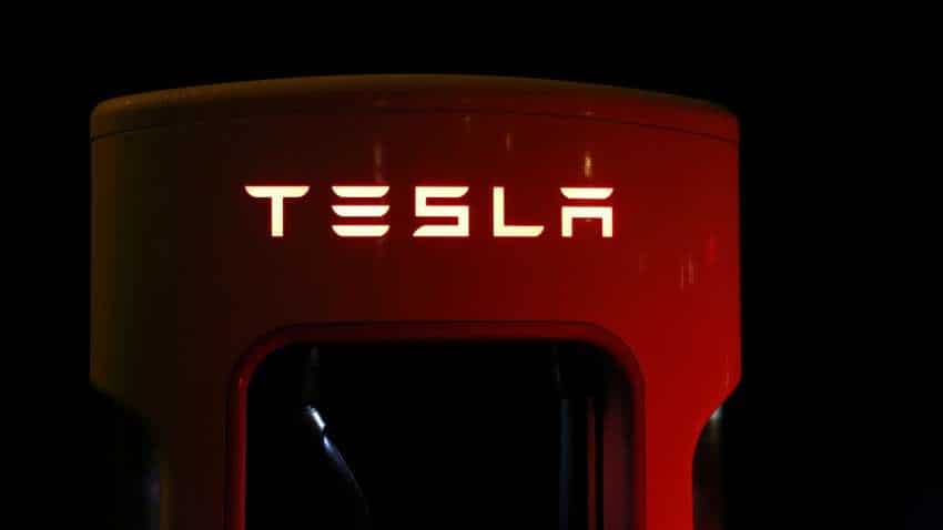 Tesla&#039;s income drops 24% to $2.7 bn amid EV price cuts