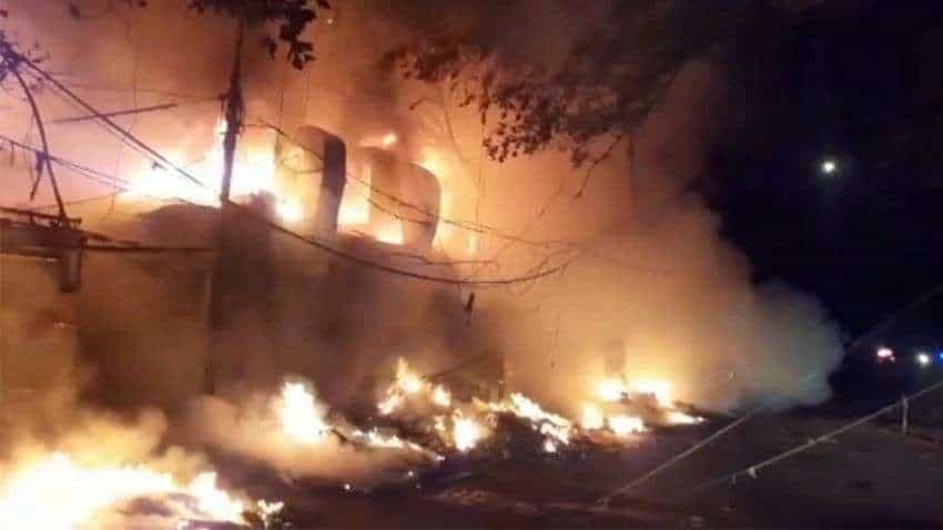 Fire in south Delhi&#039;s Sarojini Nagar market, no casualty