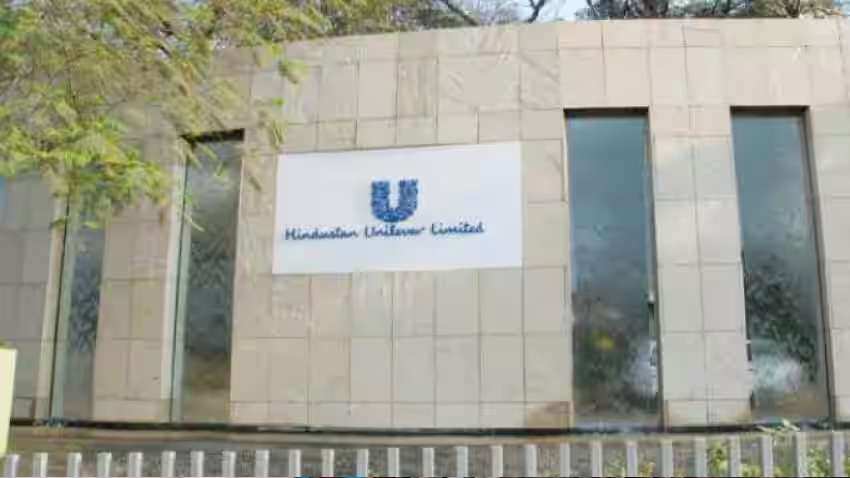 Hindustan Unilever&#039;s Rs 22 dividend fails to cheer Street as margin woes weigh on sentiment