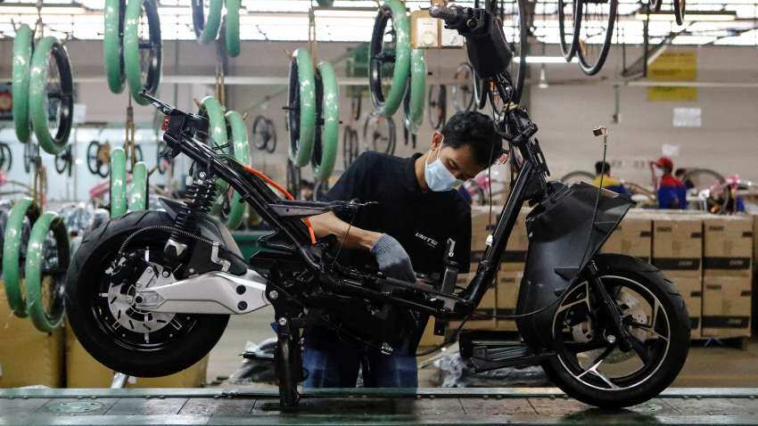 FADA raises concern over sale of two-wheelers by unauthorised multi-brand outlets